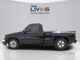 GMC Sierra Standard 2004